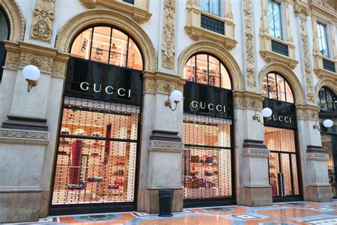 rivenditori gucci nella zona|gucci official site italy.